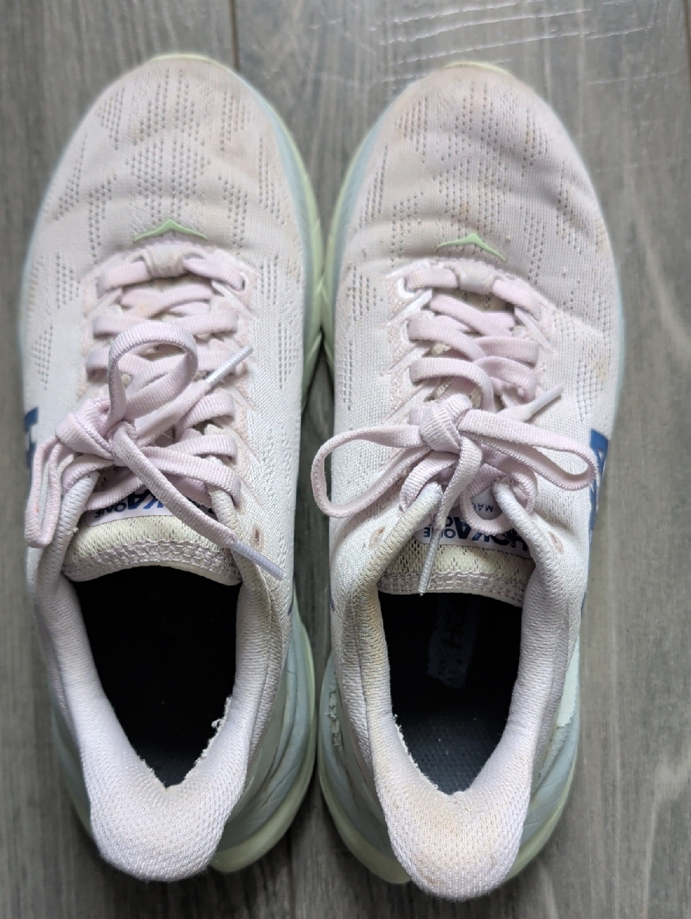 Hoka Sneakers